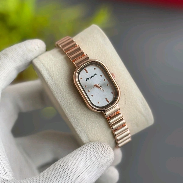 Firstech Analog Quartz Movement Watch With High Quality Strap Best finishing Body & Case - SRF2