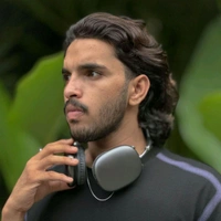 Headphones Max – Master Quality with Popup Window, Best Audio Quality With Travel Case - 1 Month Cybzone Warranty, SRH4