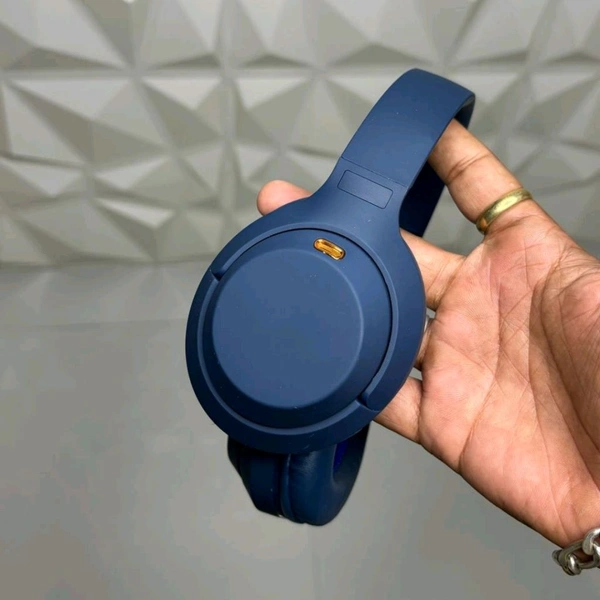 Introducing New Wireless Headphone With Microphone, Retractable & Foldable Wireless Headset, Long Battery Life, Enjoy Music And Hands-Free Calls - Blue, 1 Month Cybzone Warranty