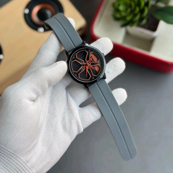 Gyro Spinning Car Alloy Rim Wheel Watch | Car Wheel Watch, Mens Wristwatch with Spinning Car Rim Hub Design, Quartz Movement, Gifts for Car Enthusiasts - Gray