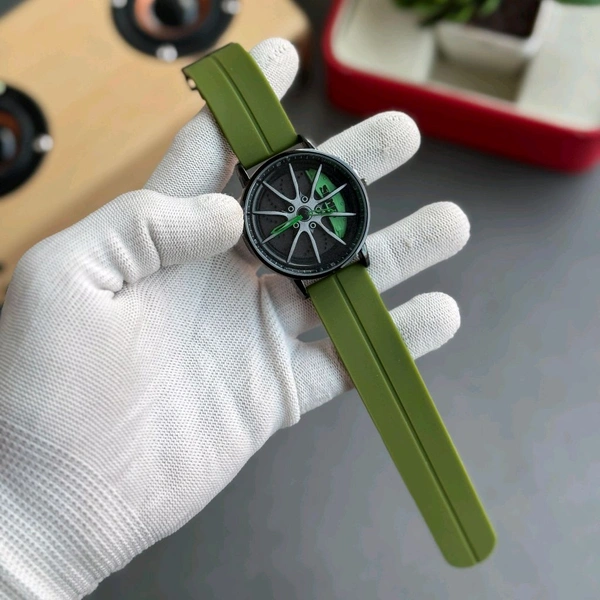 Gyro Spinning Car Alloy Rim Wheel Watch | Car Wheel Watch, Mens Wristwatch with Spinning Car Rim Hub Design, Quartz Movement, Gifts for Car Enthusiasts - Green