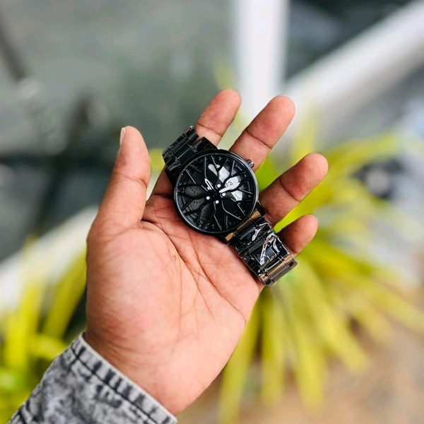 Most Demanded Non Gyro Quartz Movement Watch With High Quality Strap Best finishing Body & Case - SRH3