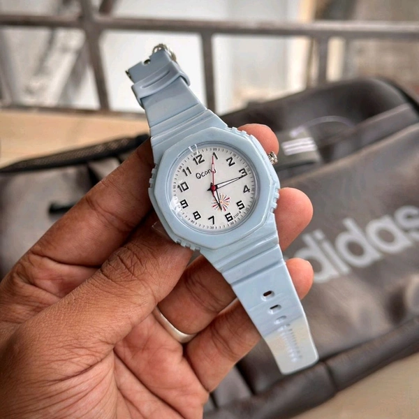 Qcong Analog Budget Quartz Movement Watch With High Quality Strap Best finishing Body & Case - SRQ2