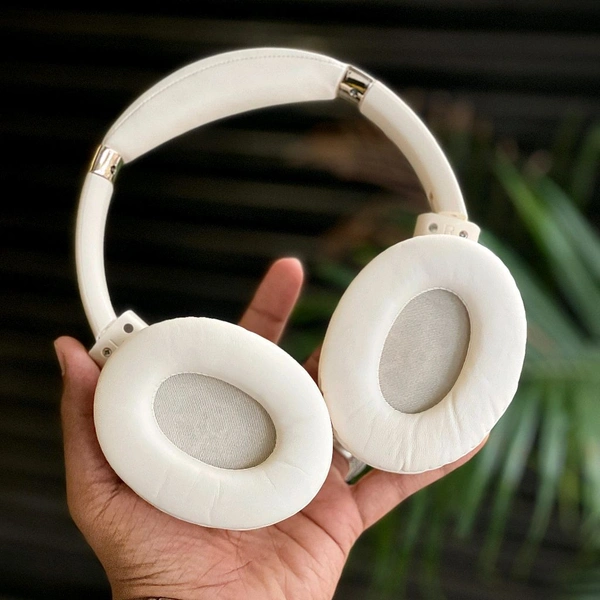 QuietComfort 45 Wireless Headphones – BT Earphone, Over Ear Headphones With Built-in Mic - 6 to 12 Hours Playtime, Foldable Stereo Wireless Headset, Perfect For Everyday Use - Off White, 1 Month Cybzone Warranty