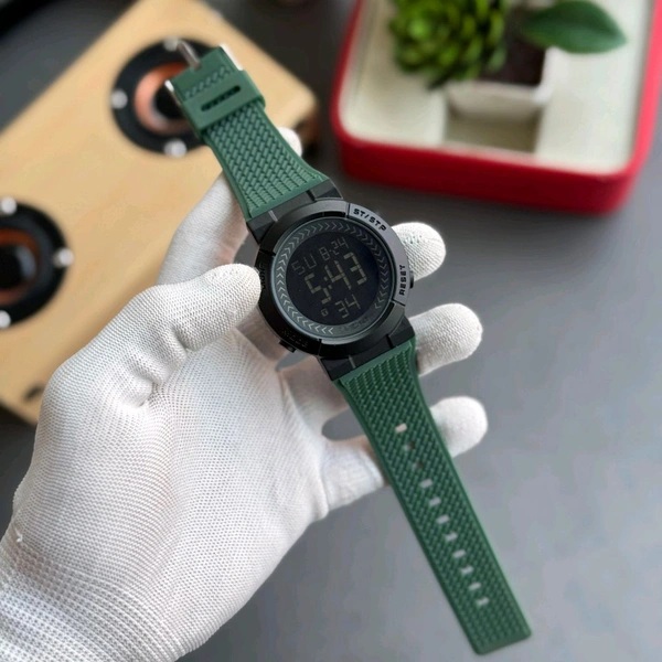 New Digital Budget Watch With LED Backlight Display with Stopwatch, Countdown Timer, Alarm, Date Function, Automatic Mechanical Movement - SRD2