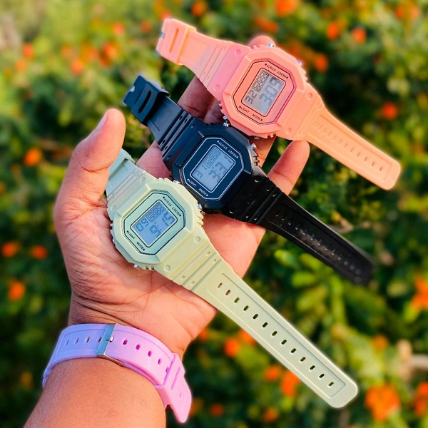Men'S And Women'S Digital Watches, Fashionable Square Large Digital LED Electronic Watches, Casual Outdoor Sports/ Alarm Clock/ Countdown/ Stopwatch/12 /24 - SRB1