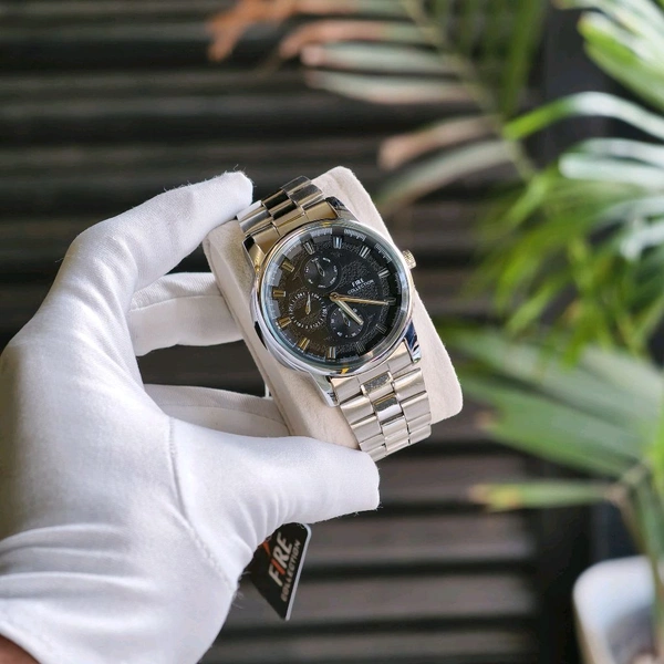 Fire Analog Quartz Movement Watch With High Quality Strap Best finishing Body & Case - SRF3