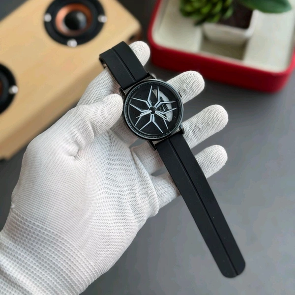 Gyro Spinning Car Alloy Rim Wheel Watch | Car Wheel Watch, Mens Wristwatch with Spinning Car Rim Hub Design, Quartz Movement, Gifts for Car Enthusiasts - SRB3