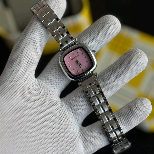 Fenton Analog Quartz Movement Watch With High Quality Strap Best finishing Body & Case - SRB1