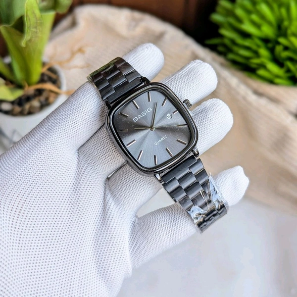 Most Demanded Gasiq Quartz Movement Watch With High Quality Strap Best finishing Body & Case - SRG10