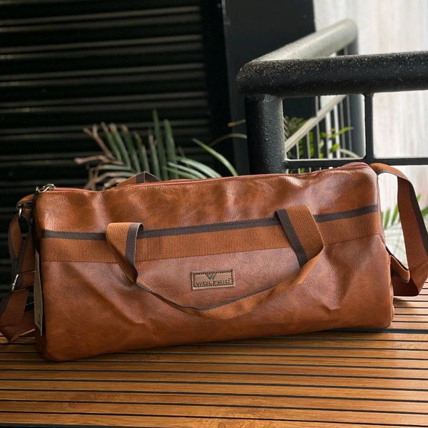 New Travel Duffle Bag Sports Gym Shoulder Handbag for Men Outdoor Weekend Bag for Women with Shoe Compartment Luggage Bag - Brown