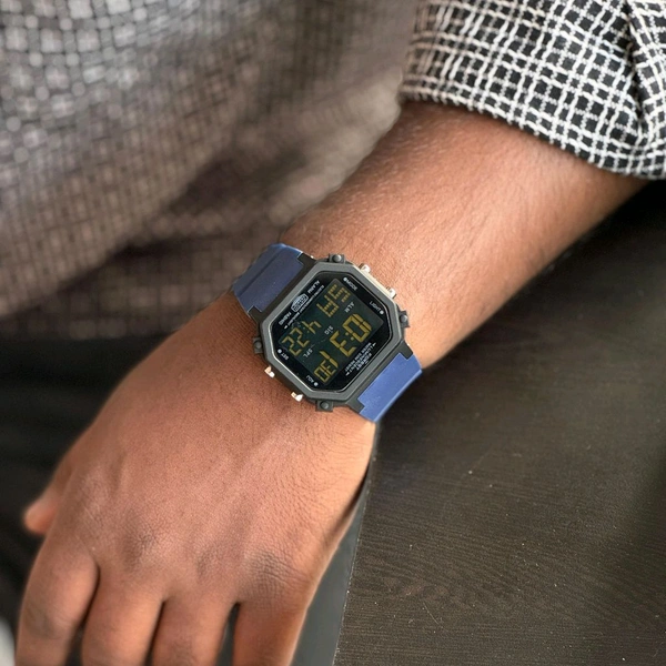 New Forest Digital Watch With High Quality Strap Best finishing Body & Case, LCD Backlight Alarm Clock with Date & Time Display, Non-Rechargeable Button Battery, Digital Timepiece Youth Fashion Watch - Blue