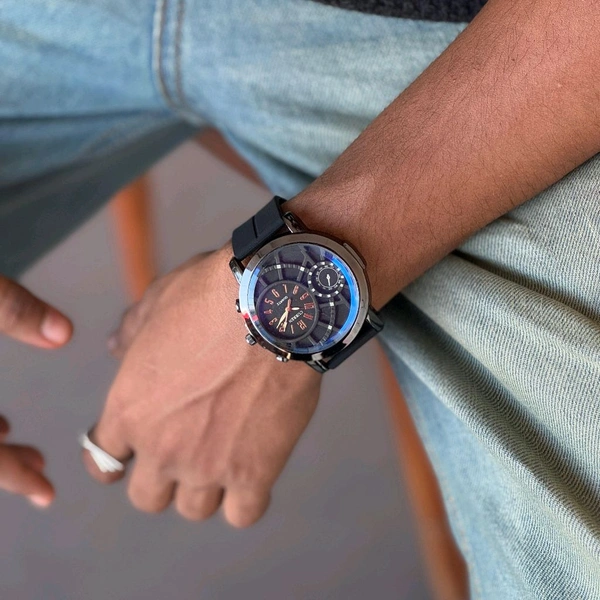 New Curren Analog Quartz Movement Watch With High Quality Strap Best finishing Body & Case - SRC2