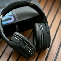New Wireless Headphones – BT Earphone, Over Ear Headphones With Built-in Mic - Upto 8 Hours Playtime, Heavy Sound And Bass Quality, Perfect For Everyday Use - 1 Month Cybzone Warranty