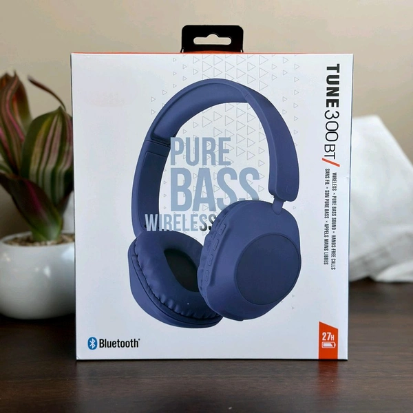 First Time In India | Bluetooth On Ear Headphones with Mic with 6 Hours Battery Backup, Original Box Packaging 
