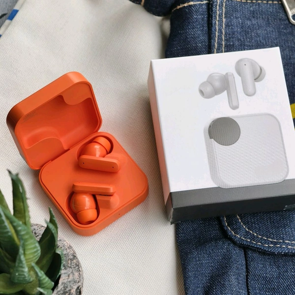 New Wireless Earphone With Call Time Upto 5 Hour | High Sound Quality And Mic Quality - Orange