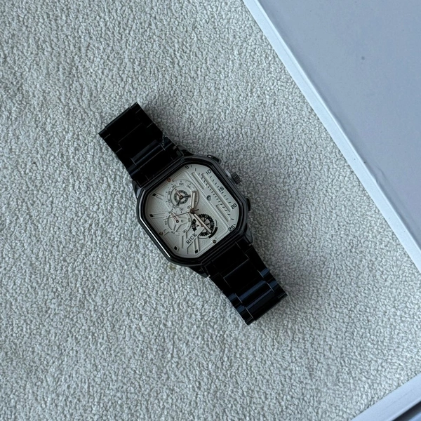 Most Demanded Analog Quartz Movement Collection With High Quality Strap Best Finishing Body & Case - SRV2