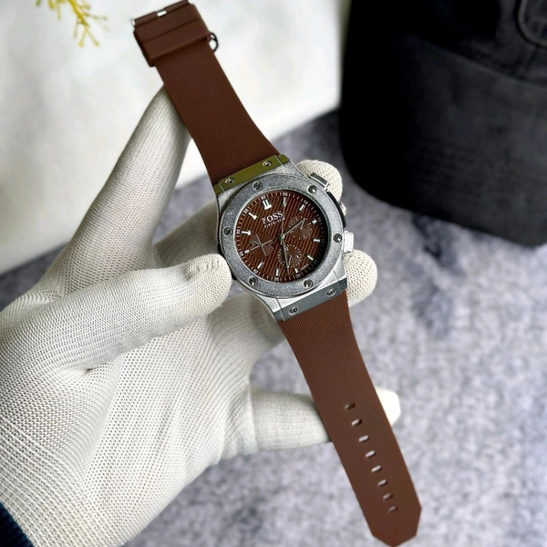 Most Demanded Foss Analog Quartz Movement Collection With High Quality Strap Best finishing Body & Case - SRf1
