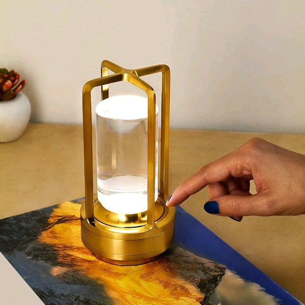 Crystal Lantern Table Lamp – Rechargeable & Cordless LED Light (1 Pc) Perfect for Restaurants, Bedrooms, Outdoor Spaces & More