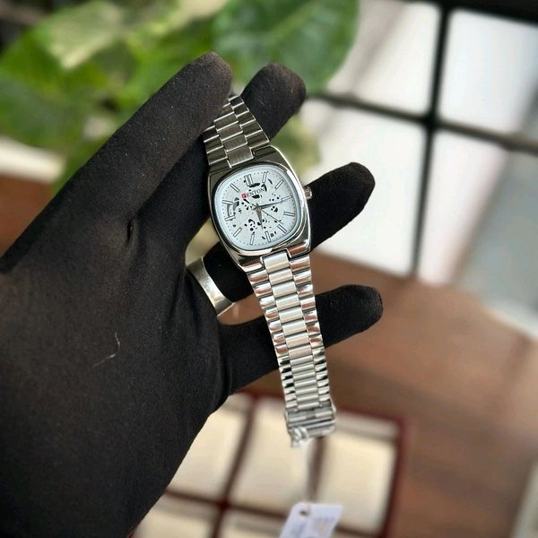 Most Demanded Fenton Analog Quartz Movement Watch With High Quality Strap Best finishing Body & Case 
 - SRF2