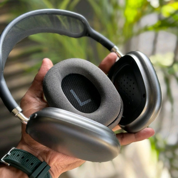 Headphones Max ANC with Magnetic Case & Removable Cushions – Premium Imported Edition - Black, 1 Month Cybzone Warranty