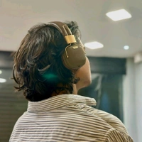 Wireless Headphones, HD Stereo Sound Over Ear Headphones with Built-in Microphones, Deep Bass 10 Hours Playtime, Fast Charge BT Headset for Adults, School, Travel - Brown