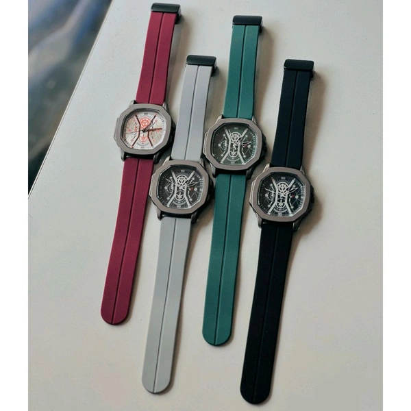 V7 Analog Quartz Watch – Crafted for Style, Built for Everyday - Teal Green
