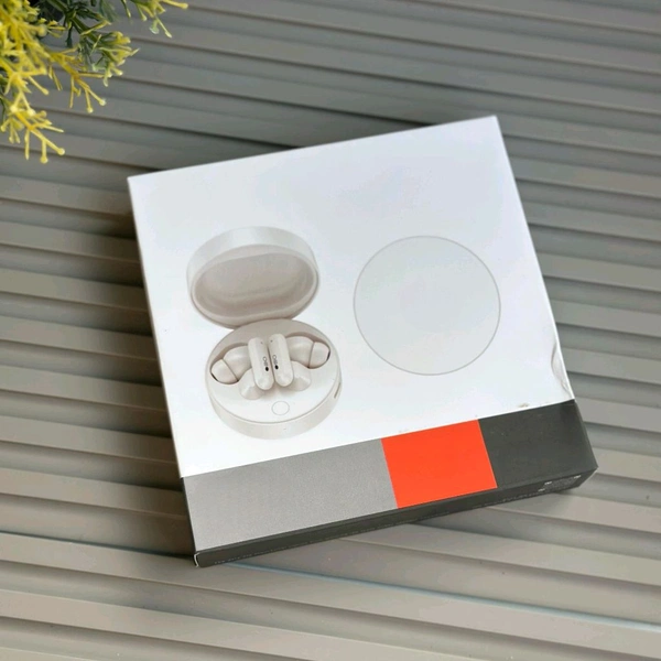 New Wireless Earphone with 5-Hour Call Time | High Sound & Mic Quality | 500mAh Battery | Signature Sound - White