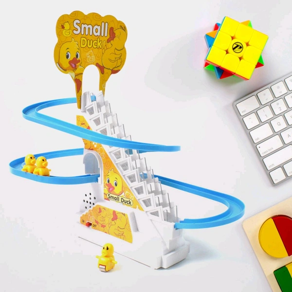 Ducks Climb Stairs Toy Roller Coaster, Electric Duck Chasing Race Track Set, Fun Duck Stair Climbing Toy with Flashing Lights Music and 3 Ducks, Small Ducks Climbing Toys