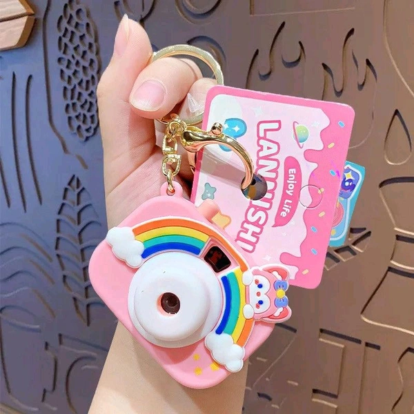 Creative Simulation Projective Camera Keychain WITH Zinc Alloy Ring, Suitable for Bagpack, side purse, girl, kids-play Key Ring Rainbow Projection Camera Keychain Student Couple School bag Exquisite Hanger Keychain