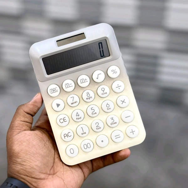 Cute Retro Color Button Calculator – 12-Digit Display | Soft Silicone Buttons | GT & % Keys
