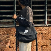 Vintage Arts Unisex Sporty Messenger Sling Bag – 7A Premium Quality | Travel, College & Casual Use