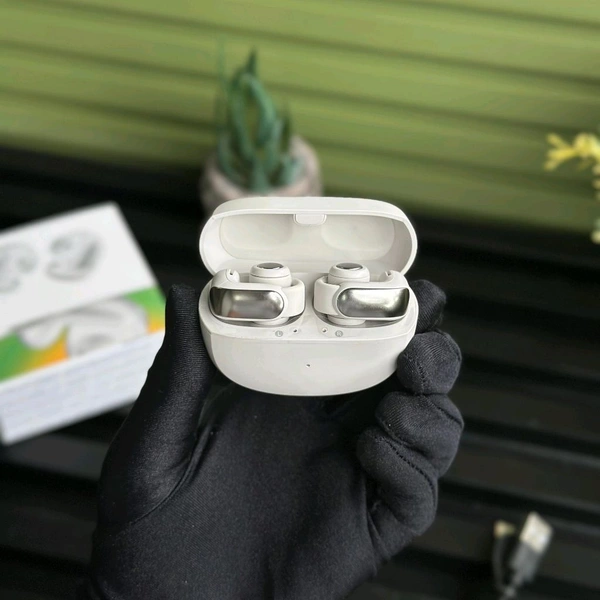 New Ultra Open Earbuds Wireless Earbuds – Quality Ceramic Finish, Lossless Connectivity & Long Battery Life 
 - White