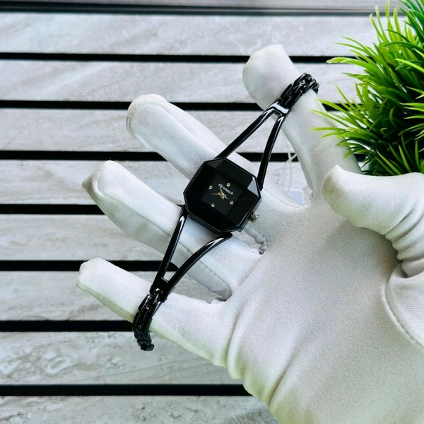 Firstech Budget Analog Quartz Watch – Premium Style at a Budget Price - SRB2