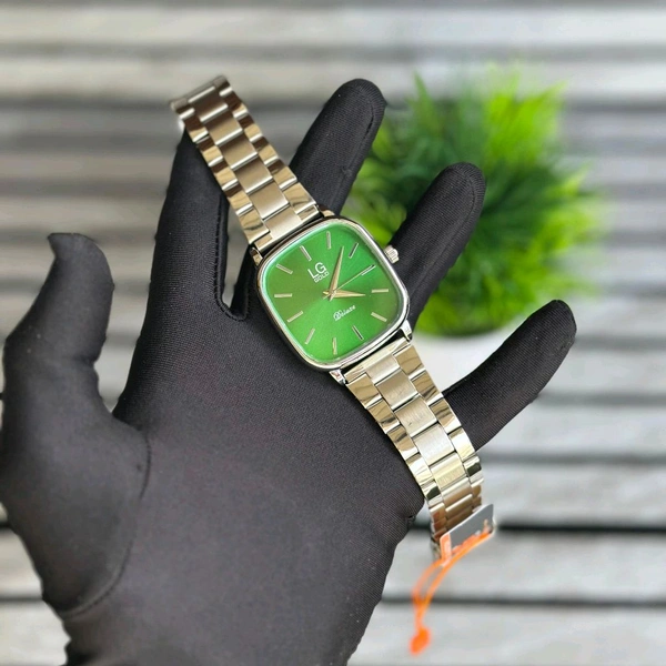 LG Gold Budget Analog Quartz Watch – Premium Style at a Budget Price (Pack of 1) - Green