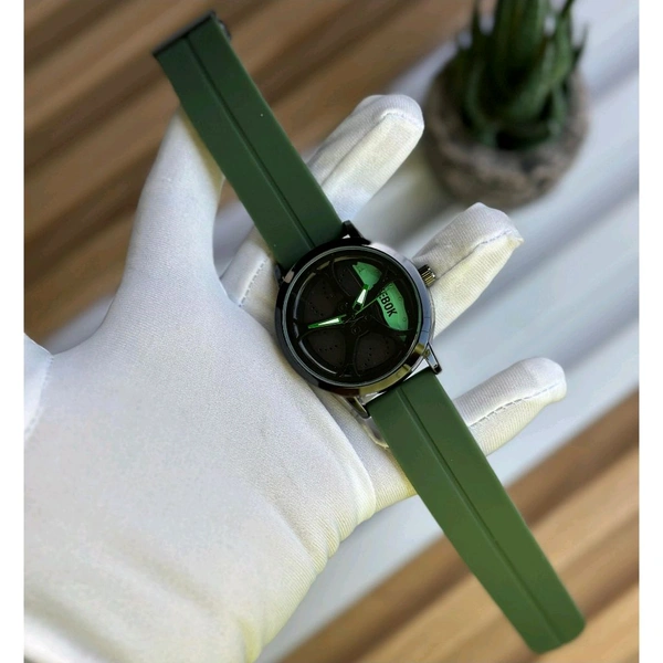 Feebok Alloy Spinning Model Budget Analog Quartz Watch – Premium Style at a Budget Price - SRB5