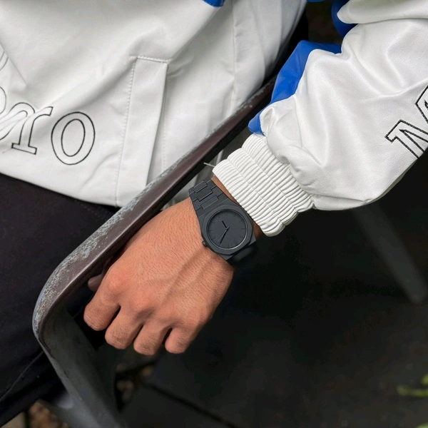 Elegant Men's Quartz Watch | Ultra Lightweight | Premium Matte Finish | Multiple Dial Styles | Business Casual Style Watch - Black Classic Line