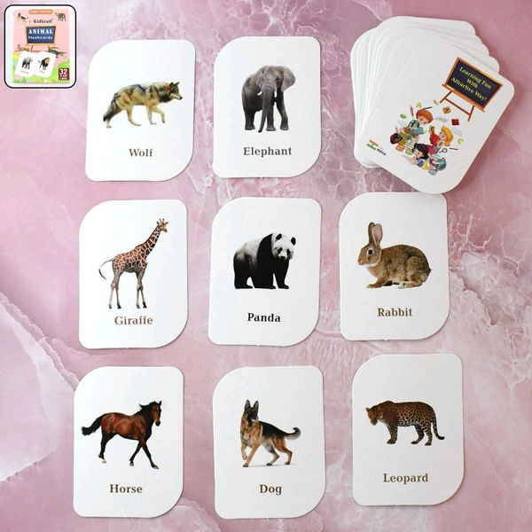 Kidkraft 32-Piece Animal Flash Cards Set for Toddlers and Kids – Early Learning Educational Flashcards with Realistic Animal Images for Pre-School, Home, and Classroom Use