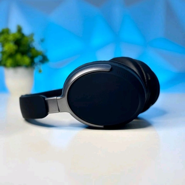 Foldable Wireless Head-Mounted Earphones with Carry Case – Ideal for Travel, Work & School - Black