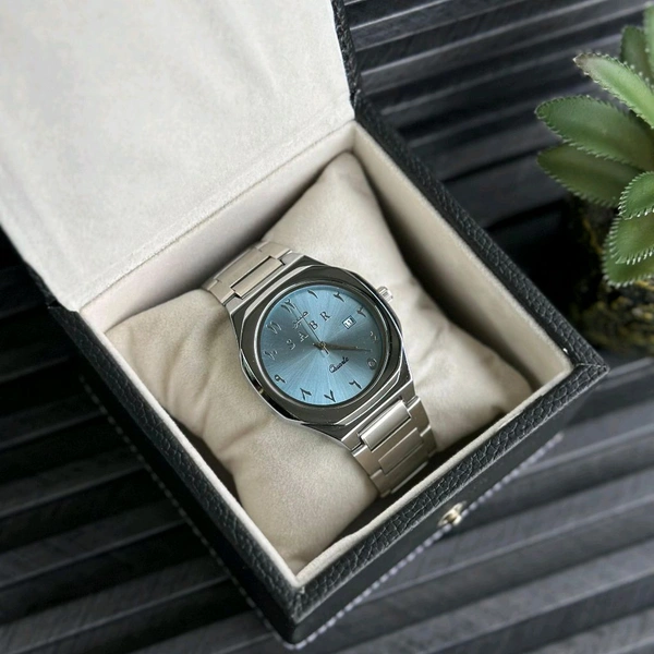 Luxury Quartz Men's Watch – Sabr Edition | 41MM Dial | Date Display | Arabic Numerals | Stainless Steel Strap