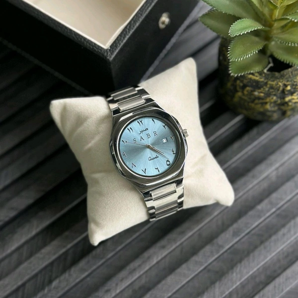 Luxury Quartz Men's Watch – Sabr Edition | 41MM Dial | Date Display | Arabic Numerals | Stainless Steel Strap