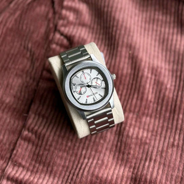 WooTime Budget Analog Quartz Watch – Premium Style at a Budget Price - White
