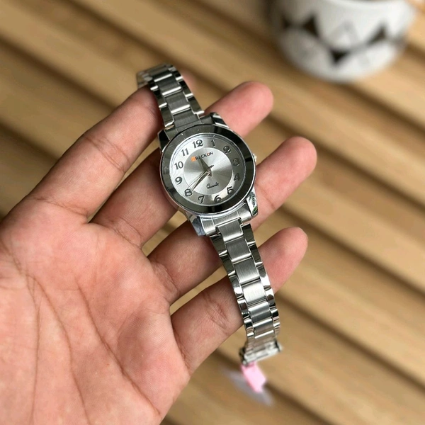 Trackon Budget Analog Quartz Watch – Premium Style at a Budget Price - Silver