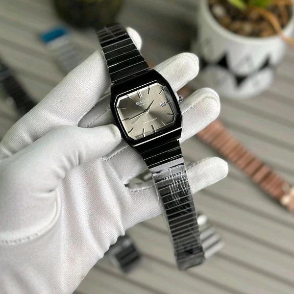 Gasiq Budget Analog Quartz Watch – Premium Style at a Budget Price - Gray