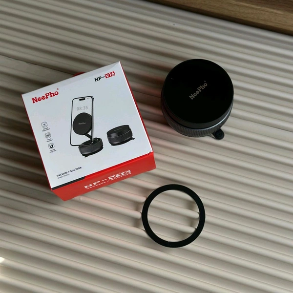 NeePho NP-V16 Smart Vacuum Suction Phone Stand