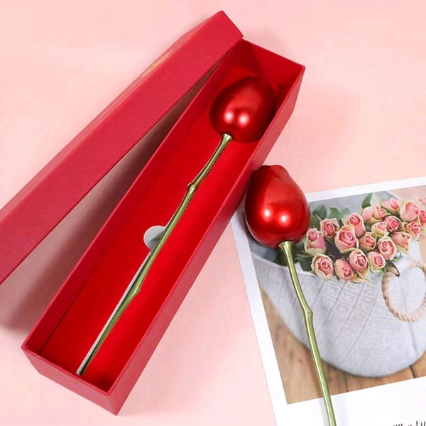 Metal Red Rose Couple Jewelry Box-Fancy Jewelry Box for Couple Jewelry Engagement / Wedding Box for Valentine's Day Anniversary, Proposal, Engagement, Wedding (1 Pc) 
