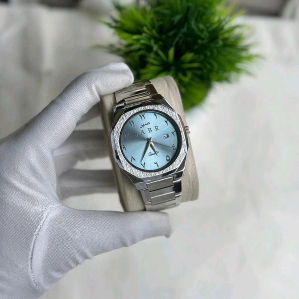 Luxury Quartz Men's Watch – Sabr Edition | 41MM Dial | Date Display | Arabic Numerals | Stainless Steel Strap - Ice Blue