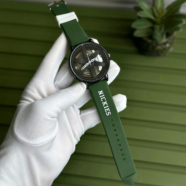 Nickies Non-Gyro Wheel Budget Analog Quartz Watch – Premium Style at a Budget Price  - Green