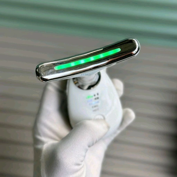 ES-1081 Intense Pulsed Light Wrinkle Reducing Instrument | Skin Tightening & Anti-Aging Device 