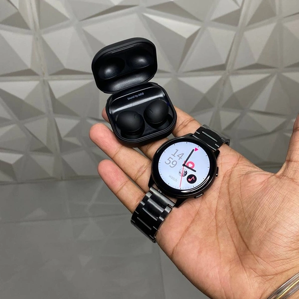 Most Awaited Premium Combo, Active 2 Smartwatch And Buds Pro 2